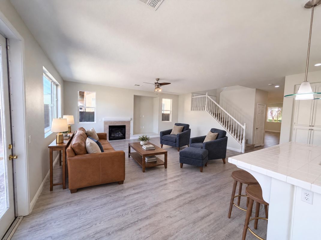 Property photo 3 of 1265 Lavender Ln
