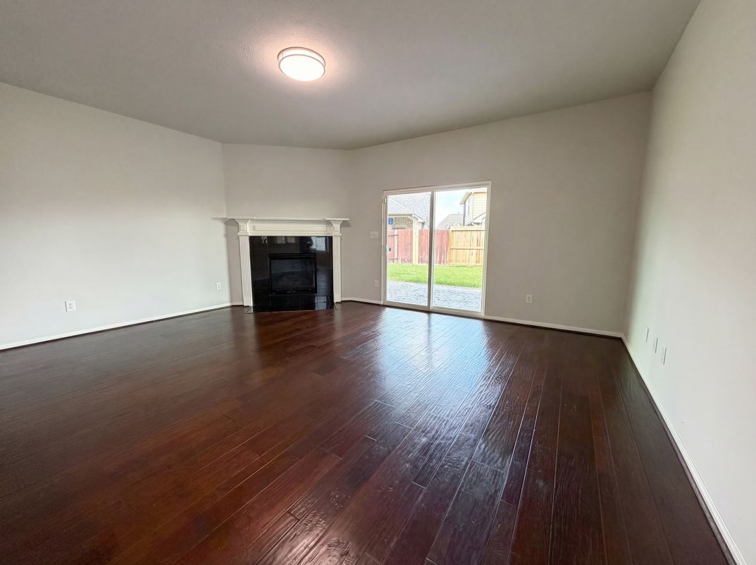 Property photo 3 of 26306 Fox Ridge Ln