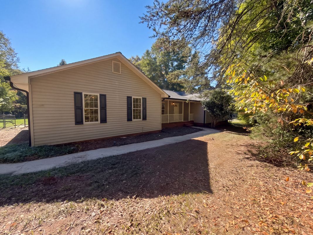 Property photo 1 of 8507 Deer Path Ct