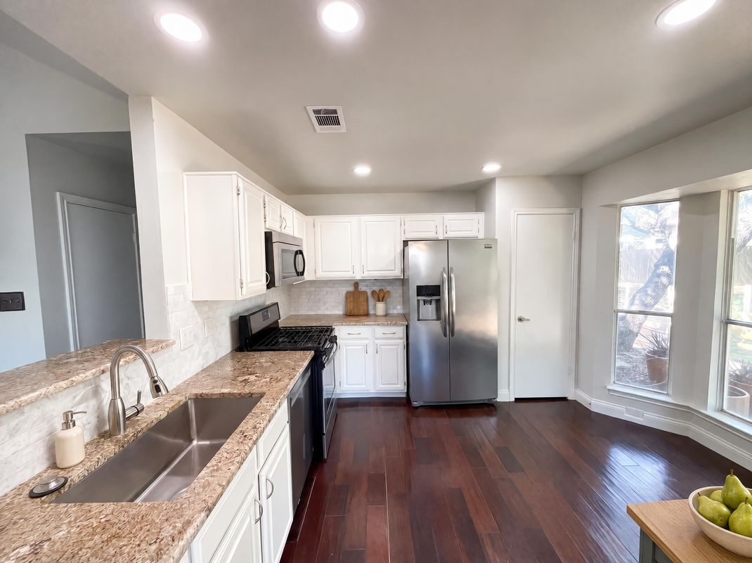 Property photo 2 of 8703 Silver Quail