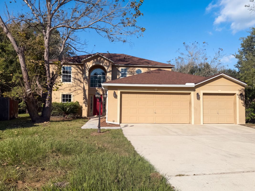 Property photo 1 of 8215 Foxdale Dr