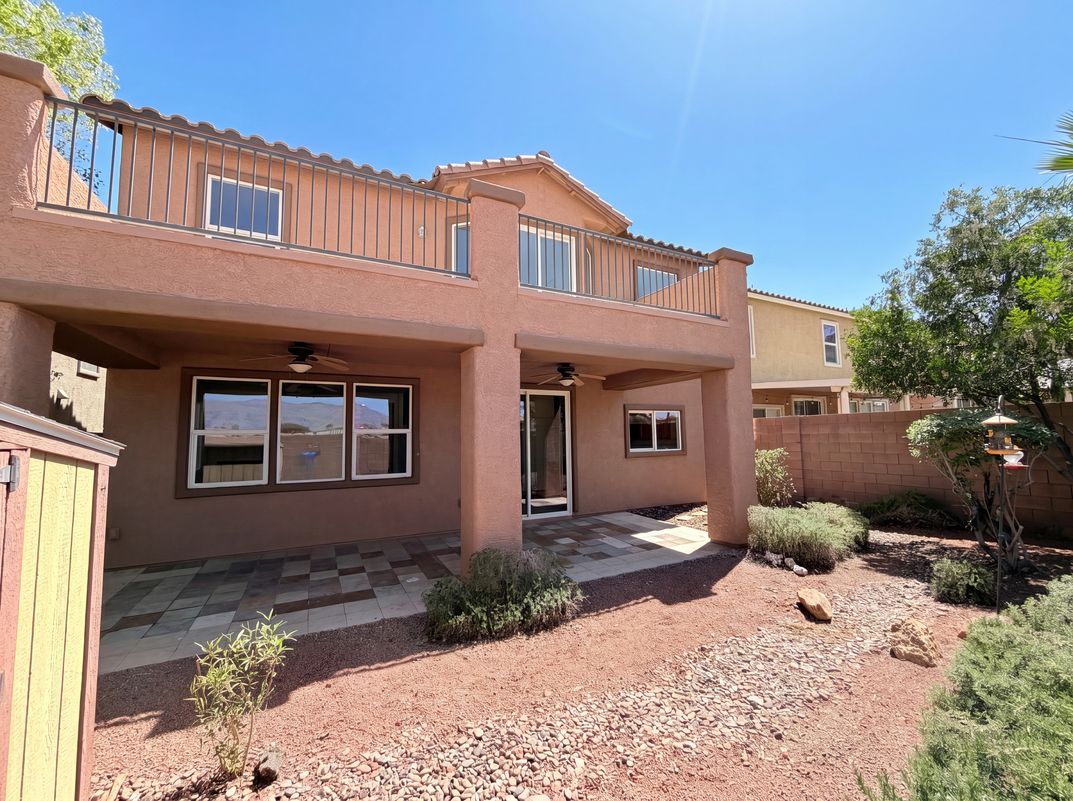Photo 5 of 61 of 4220 Iris Pearl Ave, North Las Vegas, NV