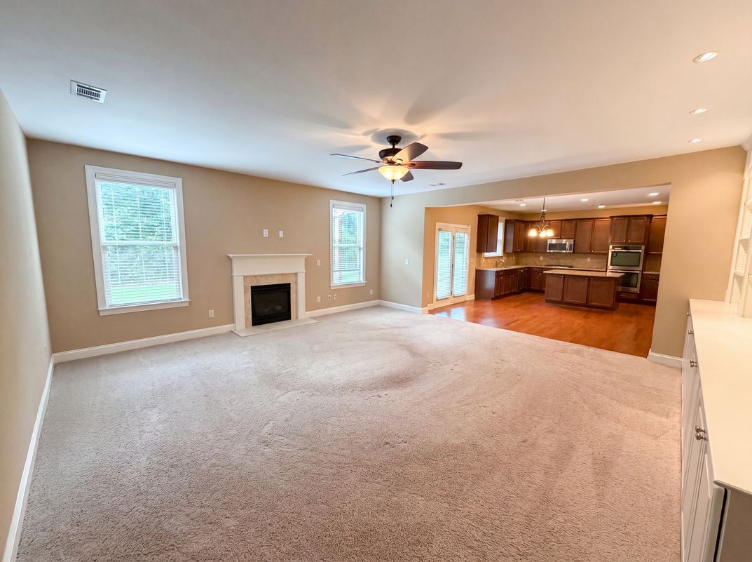 Property photo 3 of 6565 Bentley Ridge Dr