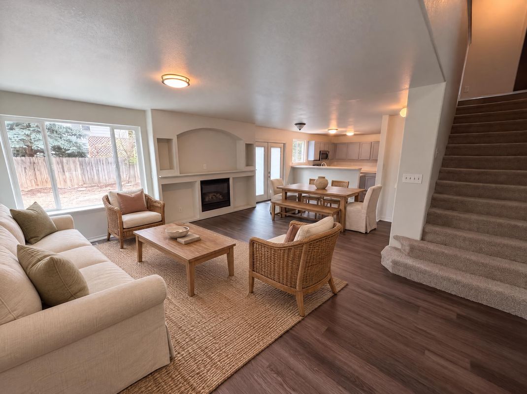 Property photo 3 of 6670 Stagecoach Ave