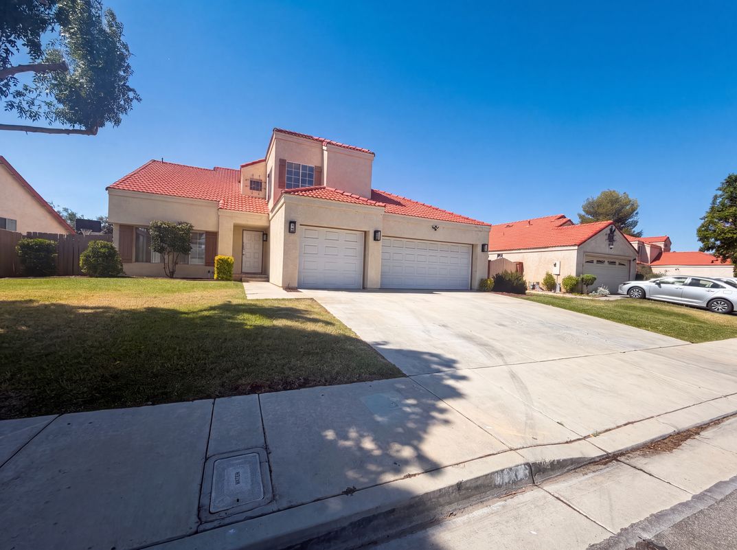 Photo 18 of 22 of 4256 Trenton Ave, Palmdale, CA