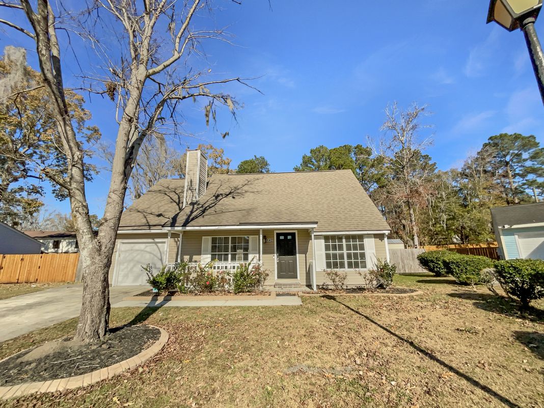 Property photo 1 of 142 Blue Ridge Trl