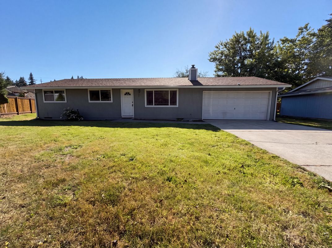 Property photo 1 of 5120 NE 139th Loop