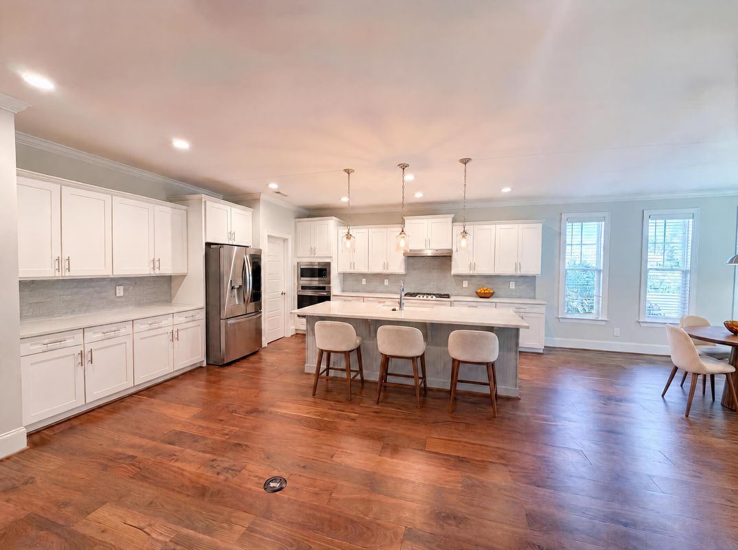 Property photo 2 of 1279 Dairy Glen Dr