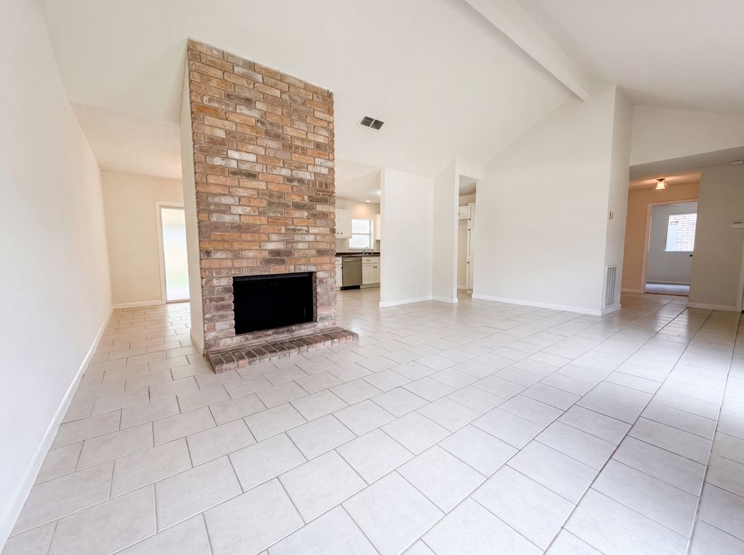 Property photo 3 of 21403 Park Bishop Dr