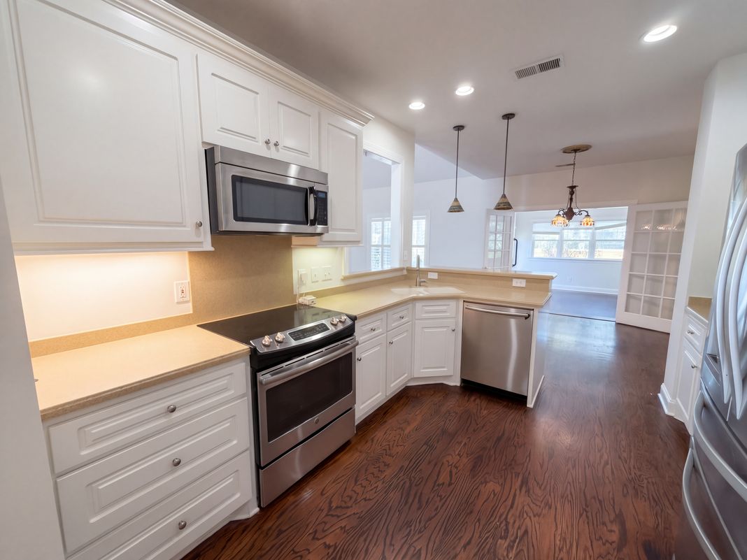 Property photo 2 of 313 Glen Eagles Dr