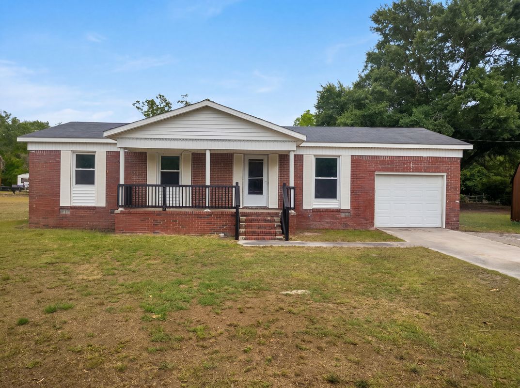 Property photo 1 of 2065 Cannon Bridge Rd