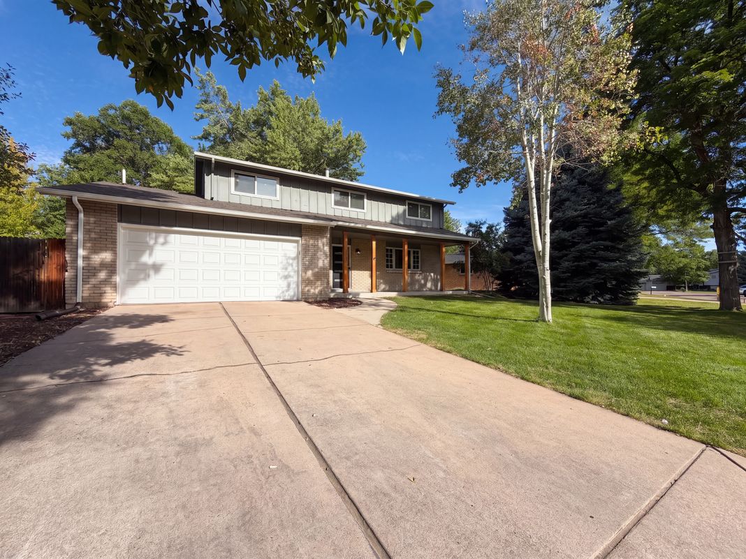 Property photo 2 of 7447 S Ames Ct