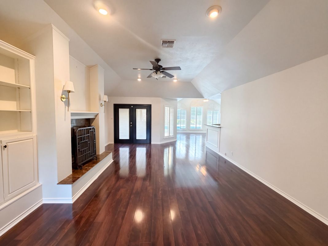 Property photo 3 of 2801 Wickersham Dr