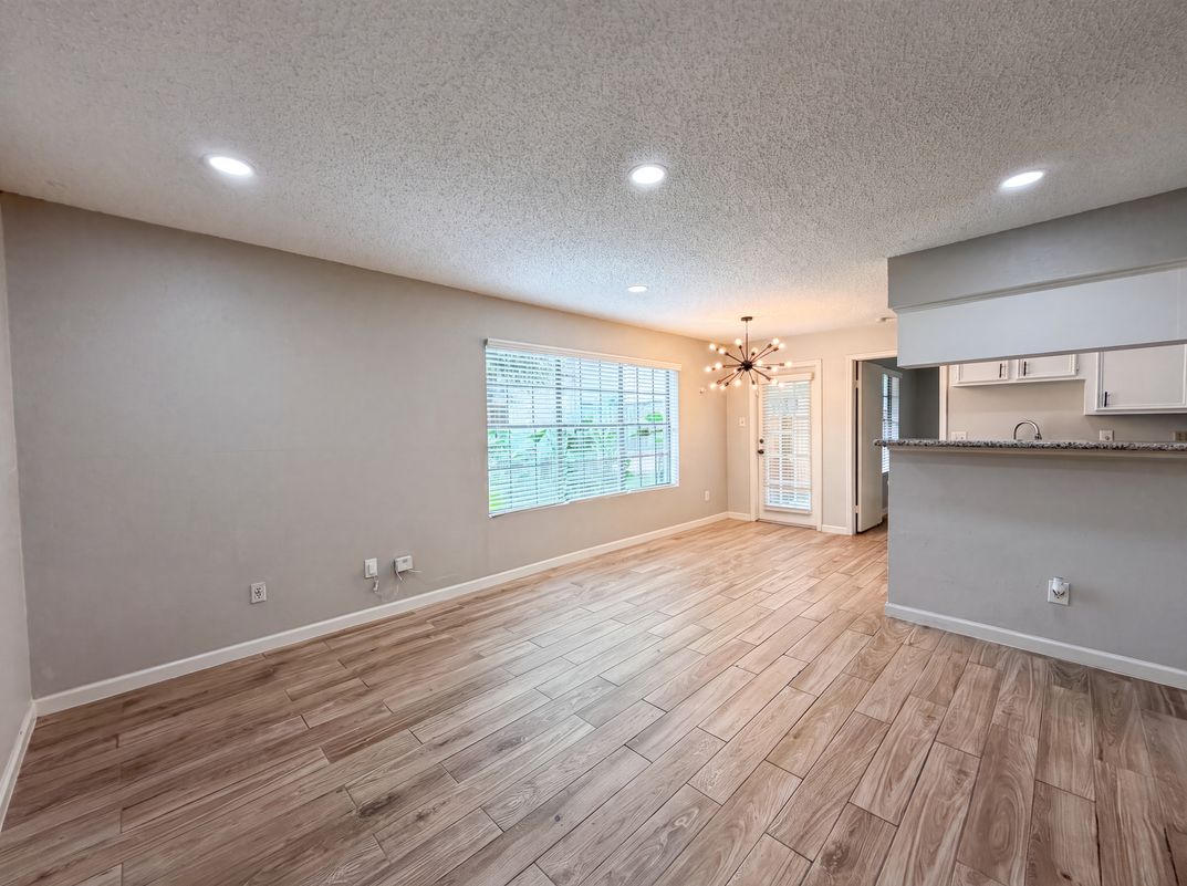 Property photo 3 of 2750 Holly Hall St Apt 1409