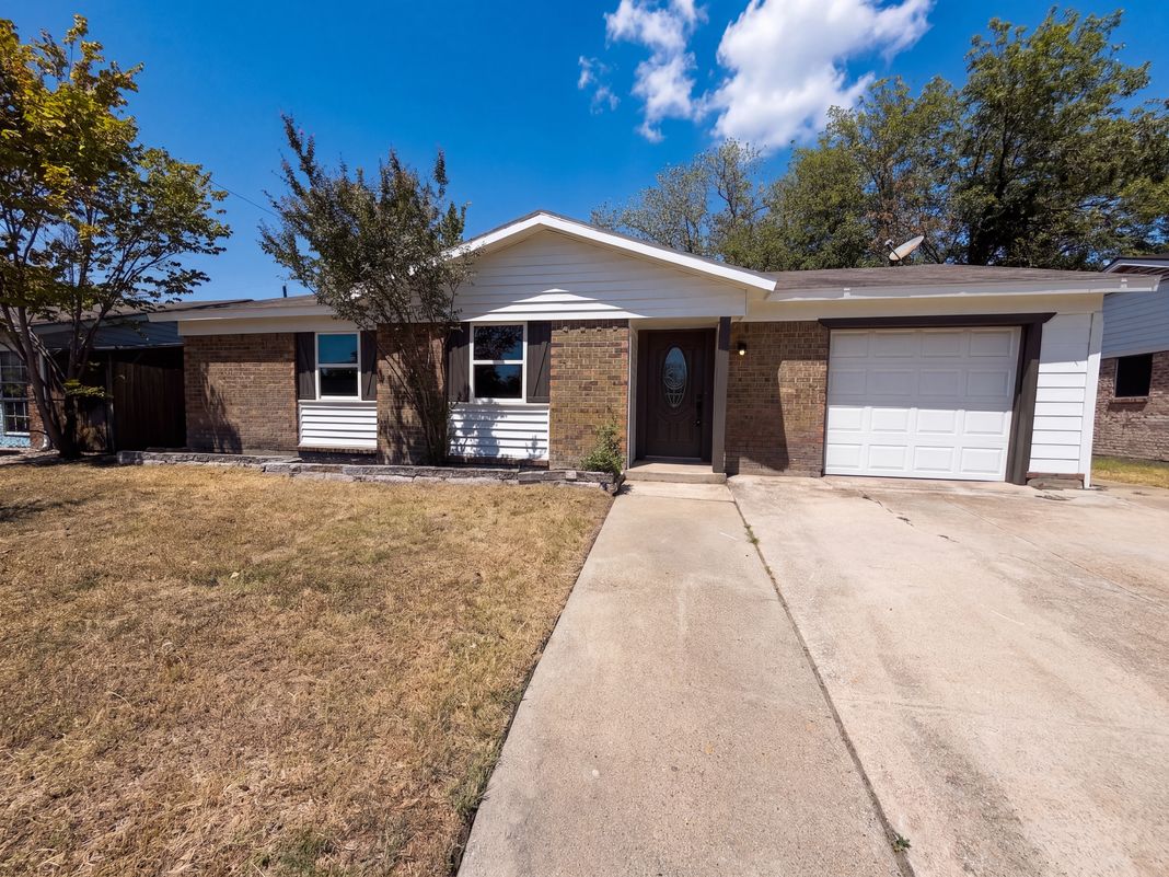 Property photo 1 of 4017 Ambassador Way