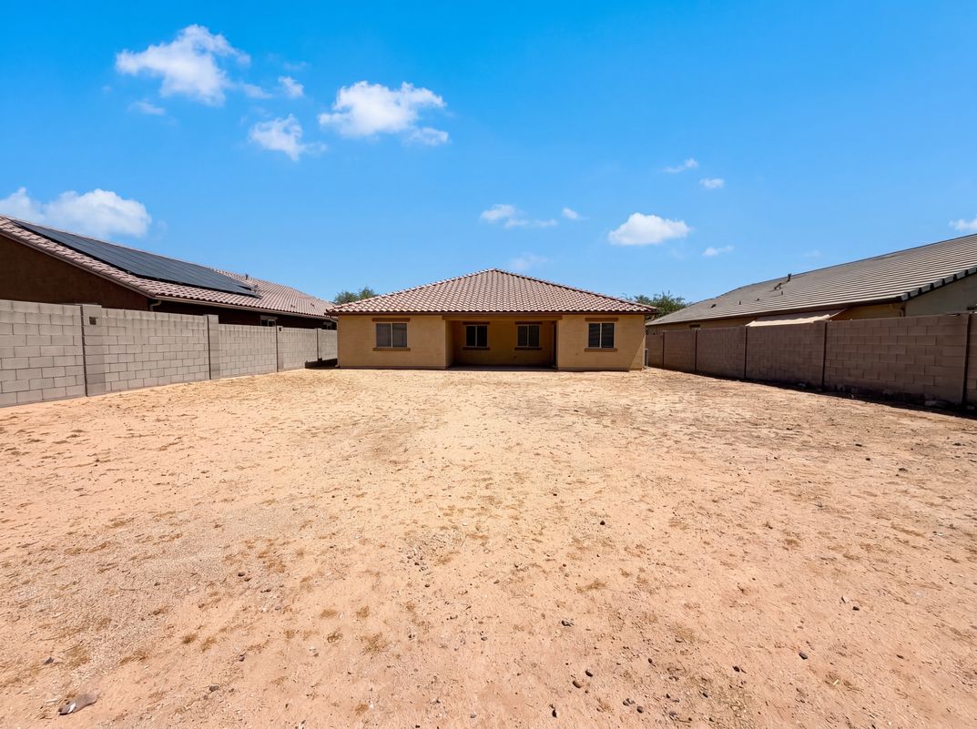 Photo 5 of 21 of 482 W Whitetail Dr, Casa Grande, AZ