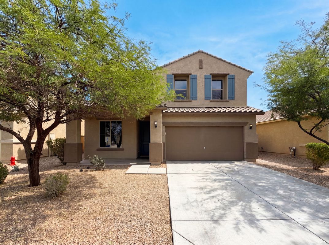 Property photo 1 of 18041 W Via Del Sol