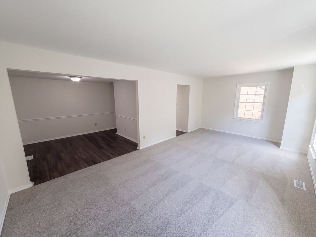Property photo 3 of 1810 Sabrina Ct