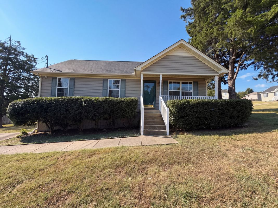 Property photo 1 of 1303 St Hubbins Dr