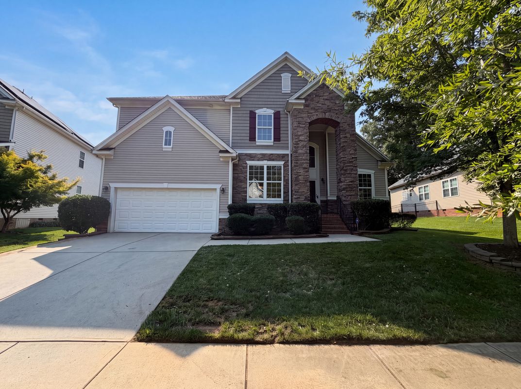 Property photo 1 of 1139 Donelea Ln NW
