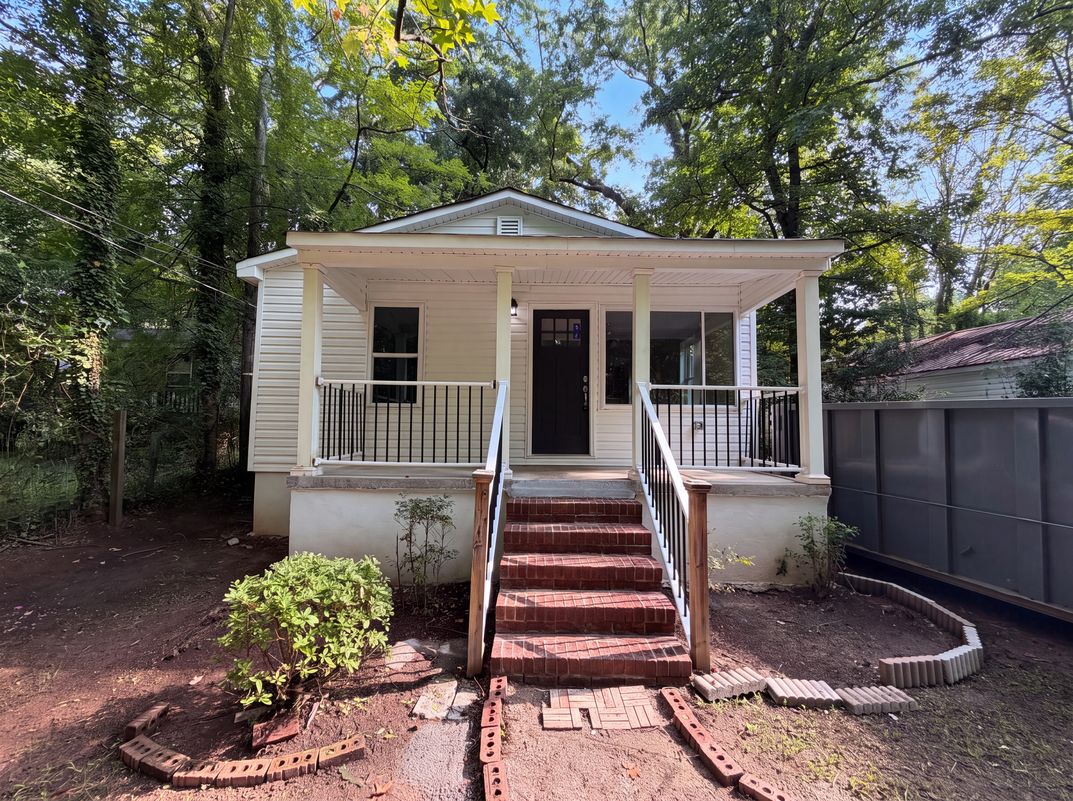 Property photo 1 of 511 Manigault St