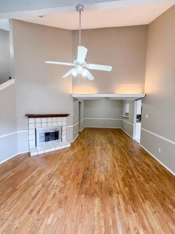 Property photo 3 of 1633 San Francisco St