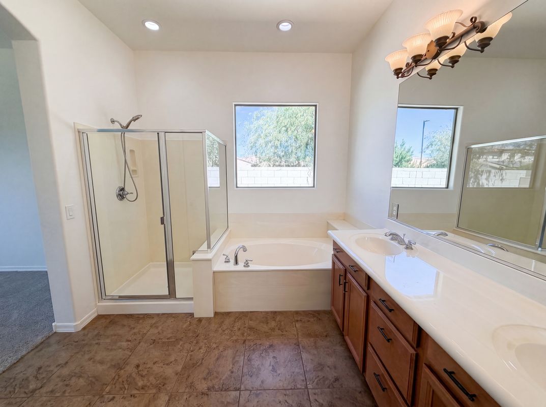 Photo 11 of 34 of 4615 W Powell Dr, New River, AZ