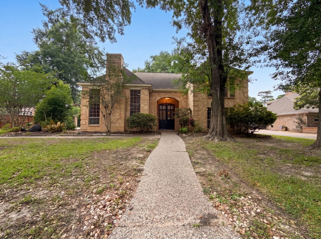 Property photo 1 of 6902 Fawncliff Dr