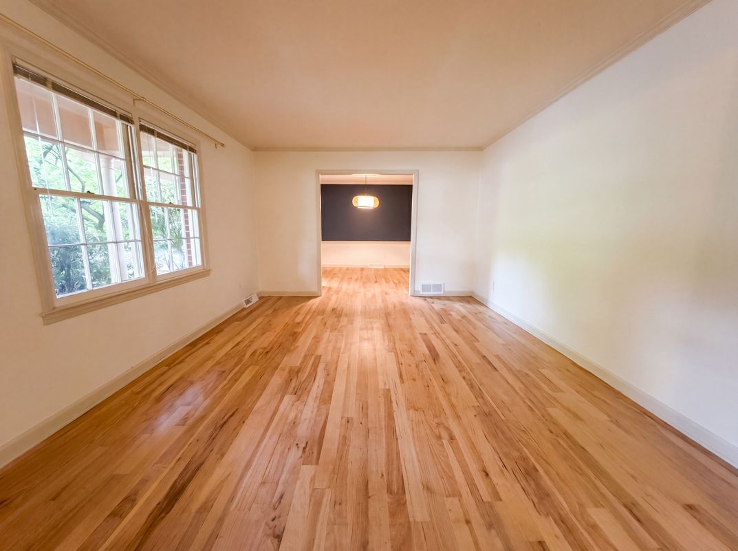 Property photo 3 of 3010 Hope Valley Rd