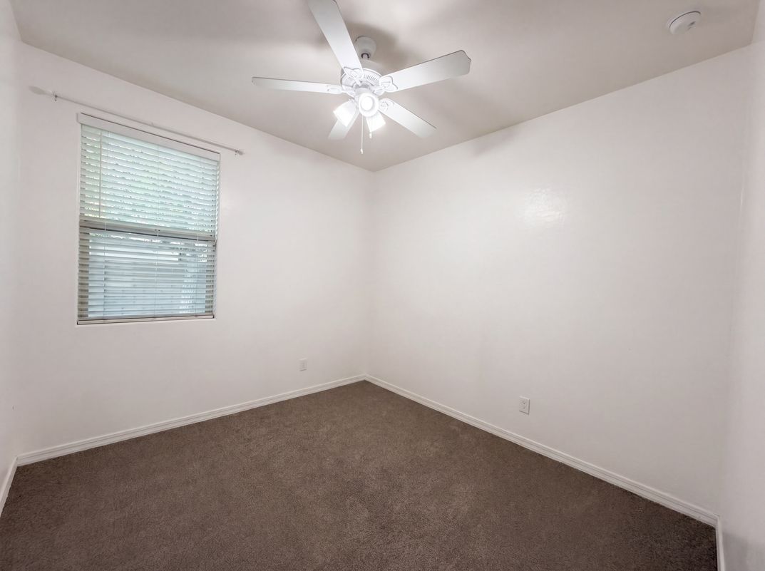 Photo 19 of 23 of 112 E Bernie Ln, Gilbert, AZ
