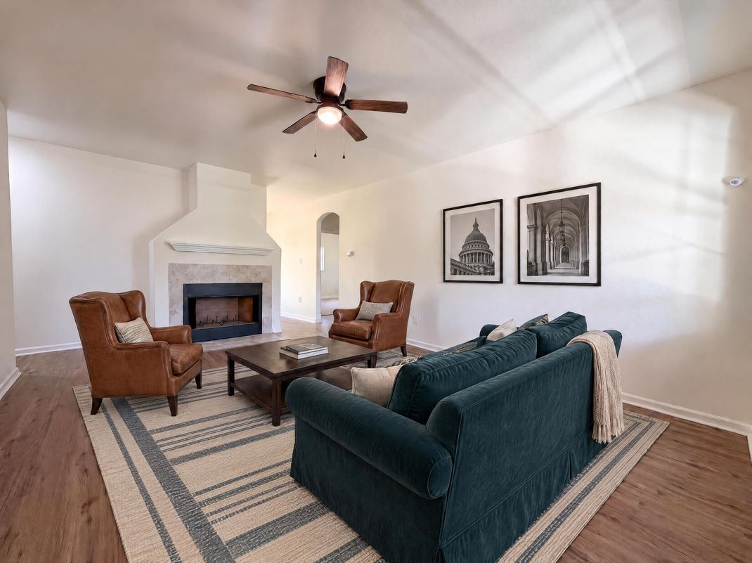 Property photo 3 of 216 Lieck Cv