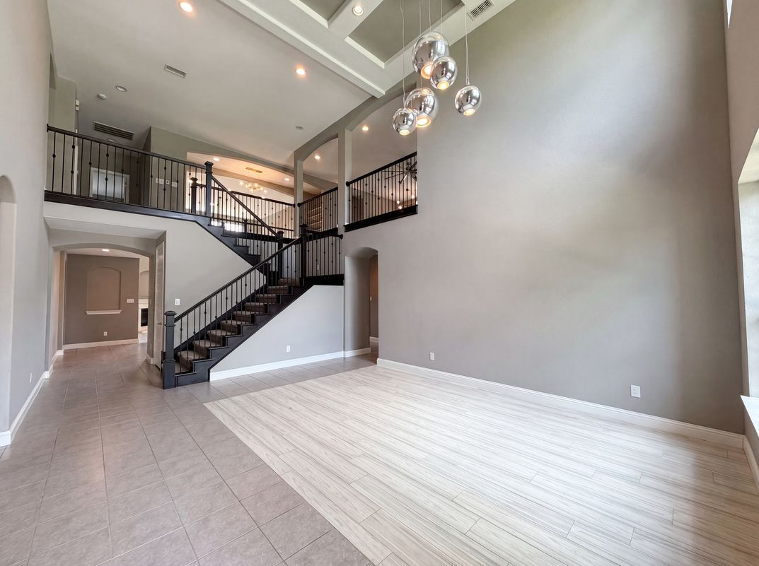 Property photo 3 of 7221 Durand Dr