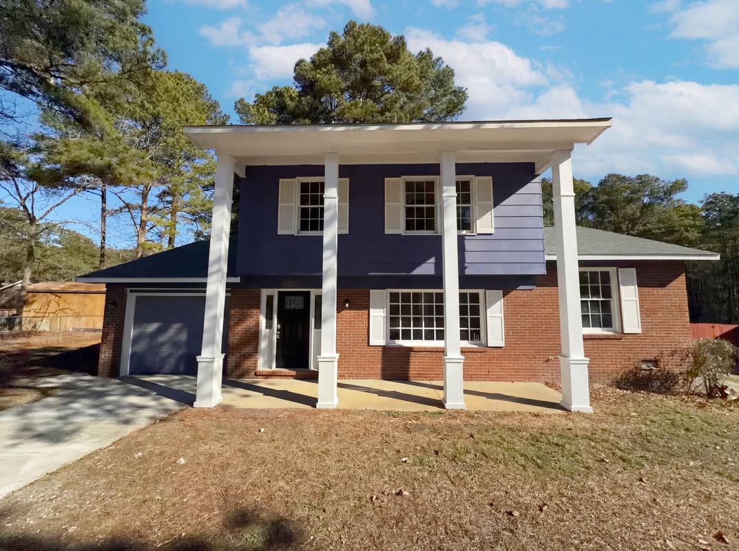 Property photo 1 of 7594 Beverly Dr