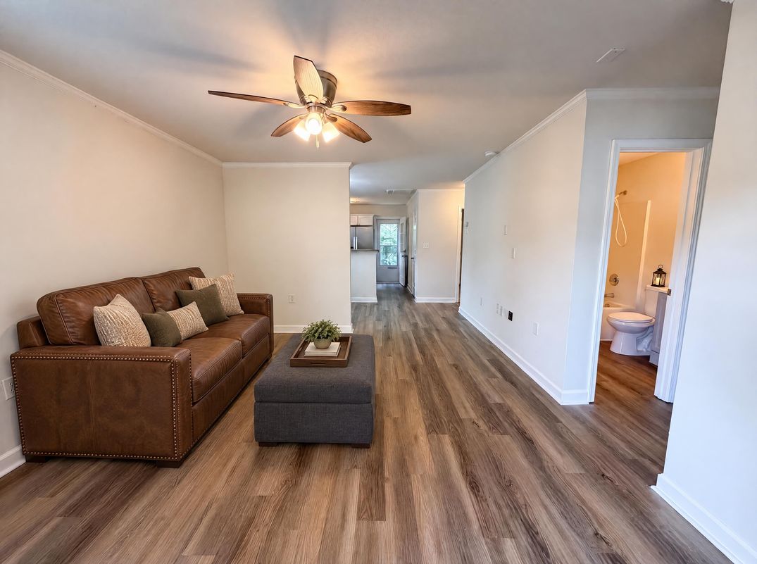 Property photo 3 of 946 Olde Towne Way