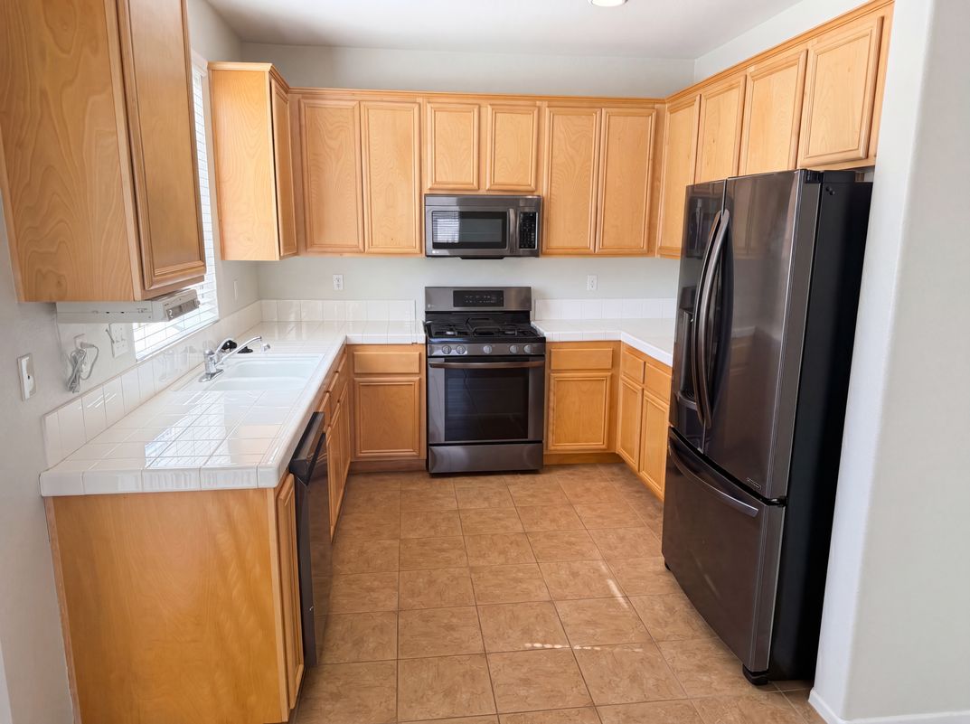 Property photo 2 of 16960 Tack Ln