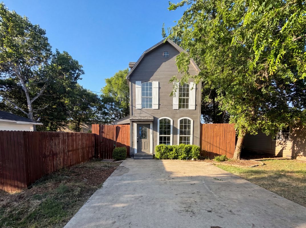 4526 S Horseshoe Trl The Colony TX 75056