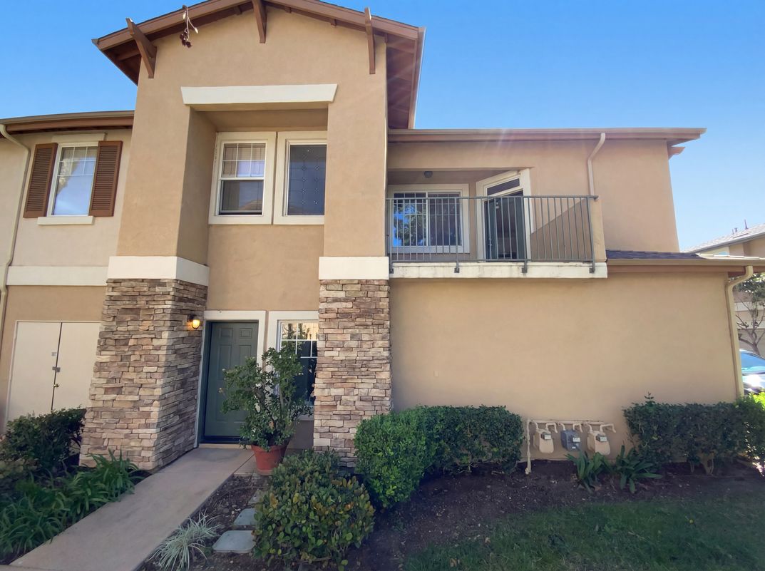 Property photo 1 of 9663 W Canyon Ter Unit 1