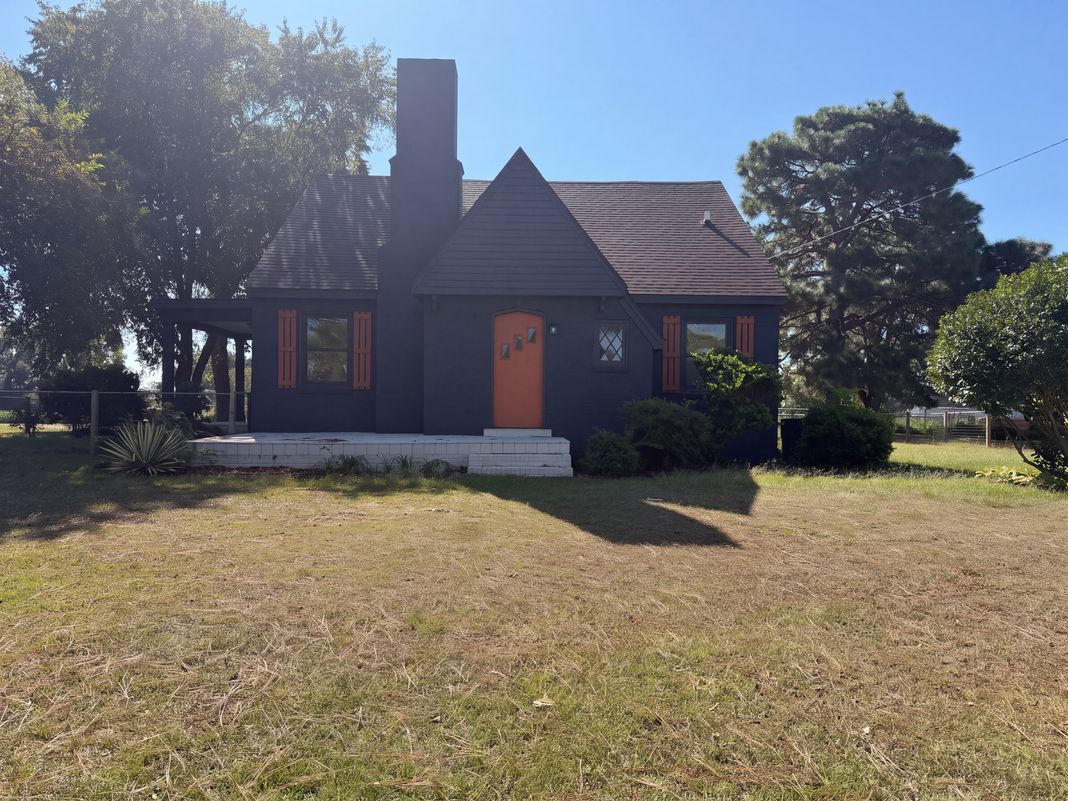 Property photo 1 of 306 Fayetteville St
