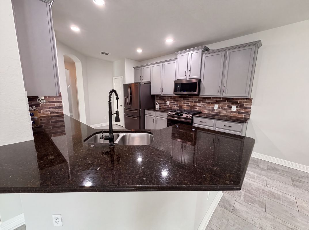 Property photo 2 of 3513 Nuhn Way