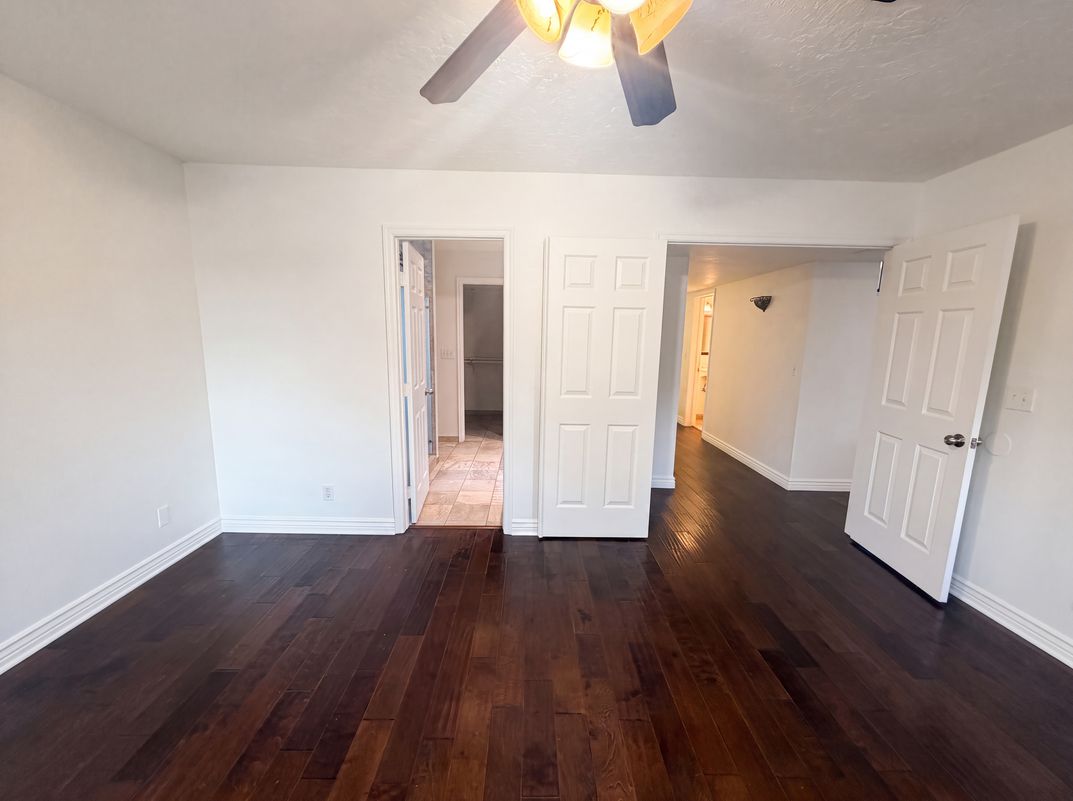 Photo 8 of 28 of 6115 W Port Au Prince Ln, Glendale, AZ