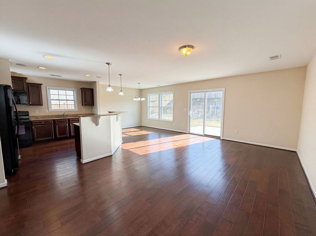 Property photo 3 of 254 Sorrel Tree Dr