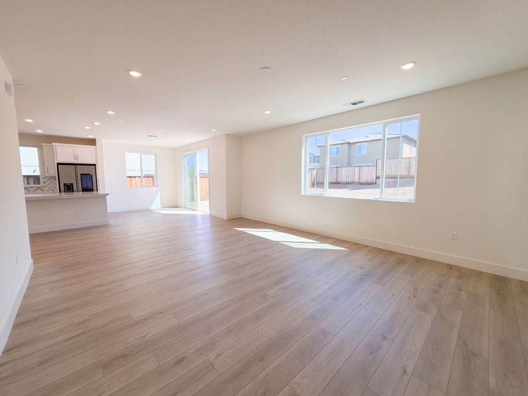 Property photo 3 of 5440 Ironwood Ave