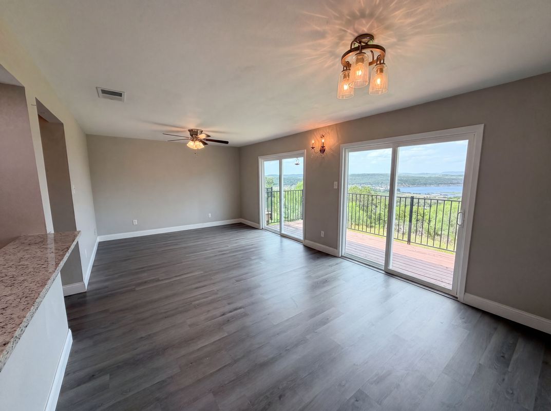 Property photo 3 of 3216 Poe Cv Apt 5C