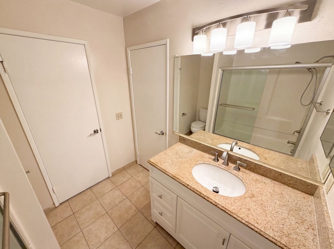 Photo 11 of 30 of 22432 S Vermont Ave, Torrance, CA