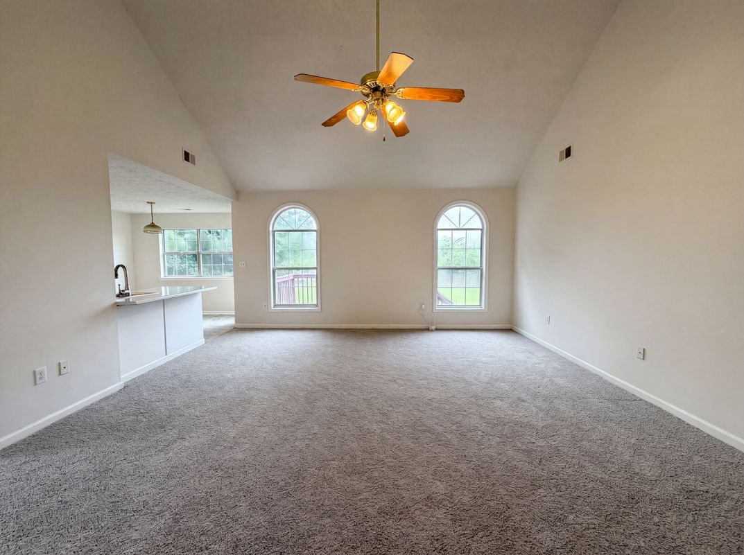 Property photo 3 of 5355 Queen Ester Ct
