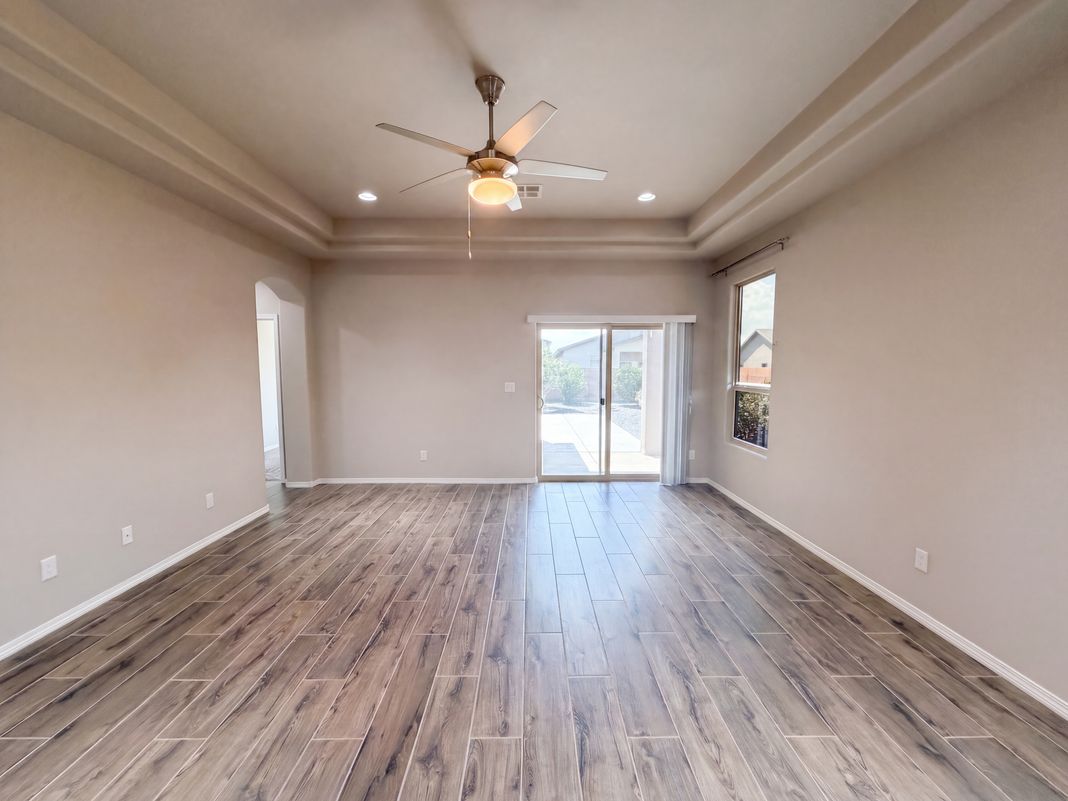 Property photo 3 of 6384 Red Falcon Dr NE