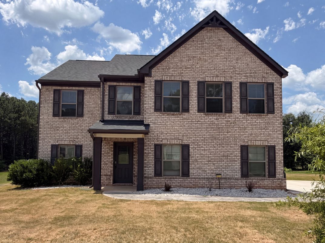 Property photo 1 of 1300 Mills Cove Dr