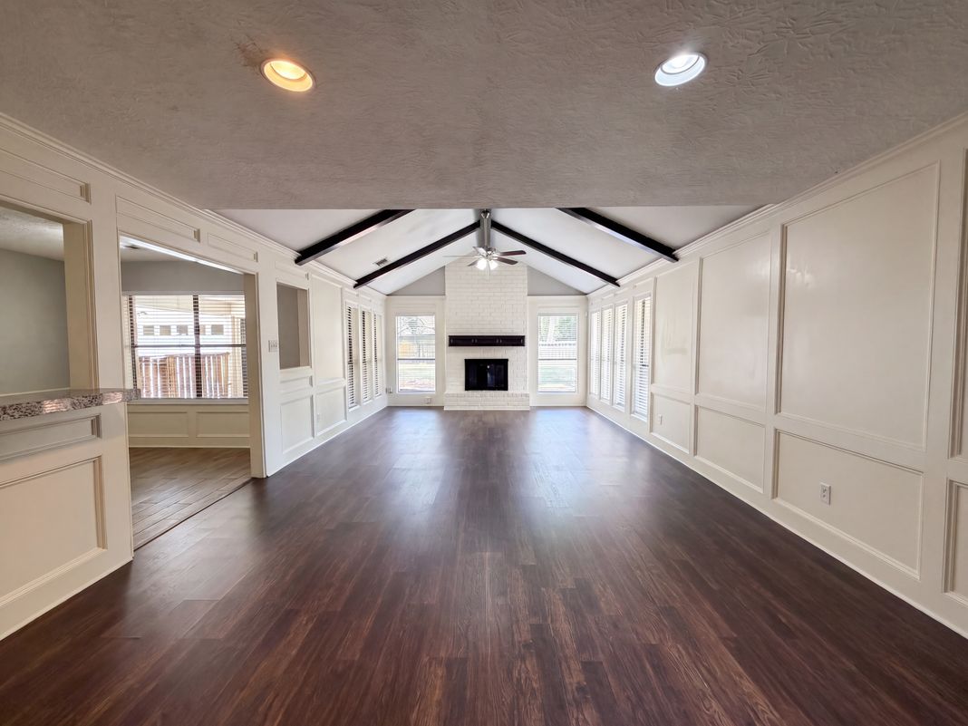 Property photo 3 of 17810 Asphodel Ln