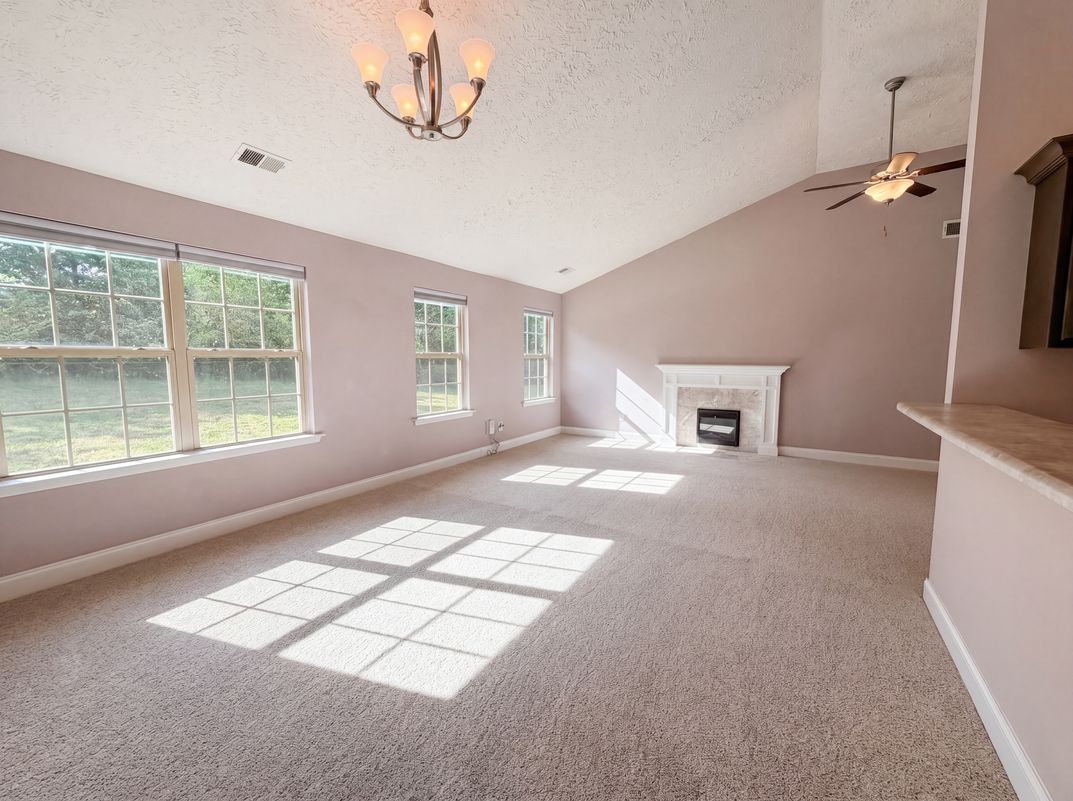 Property photo 3 of 447 Golf Club Ln