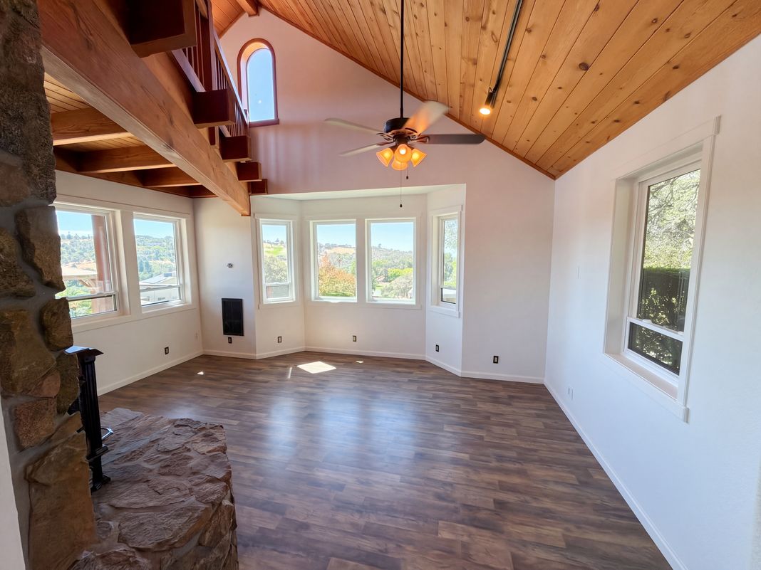 Property photo 3 of 8384 Woodman Ln